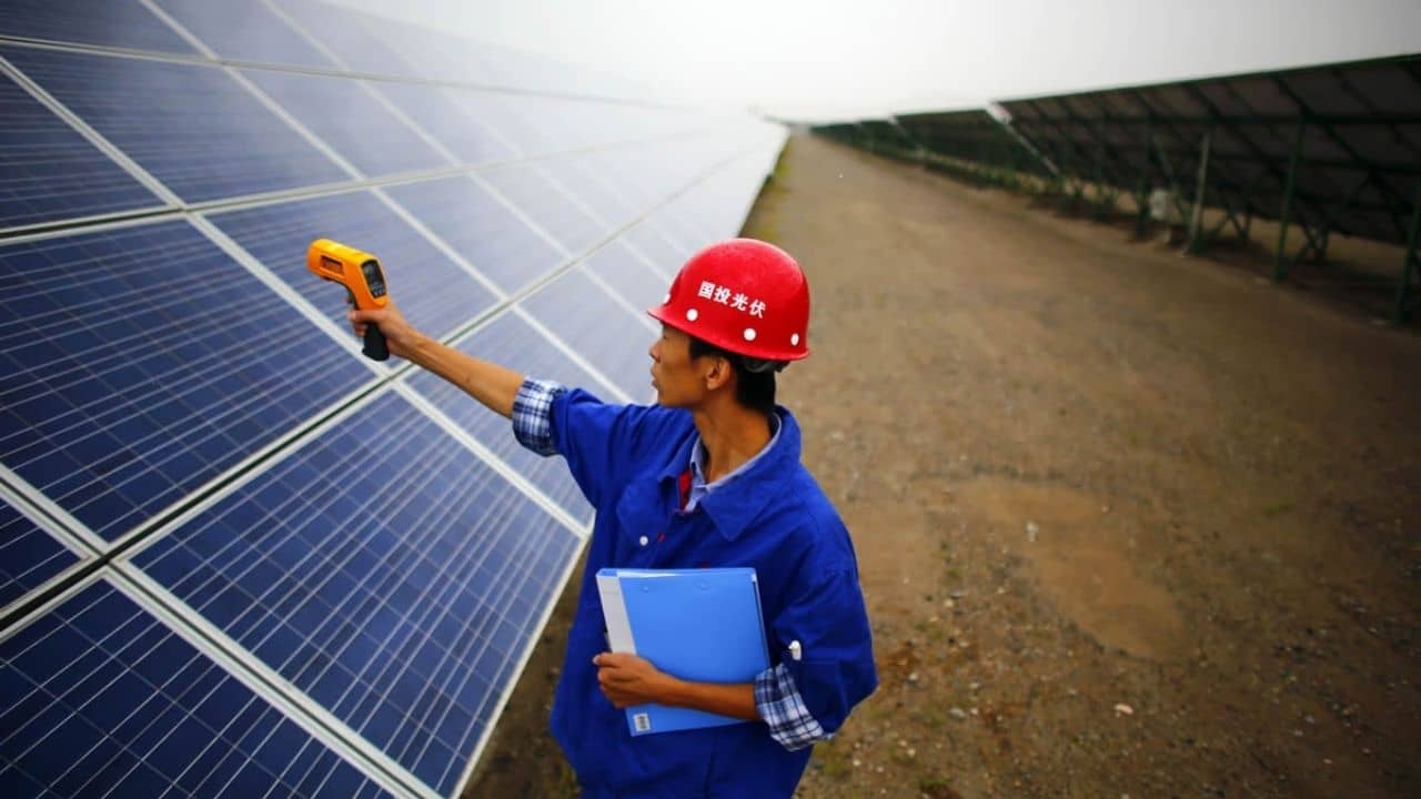 ¿Por qué China está dominando la industria solar